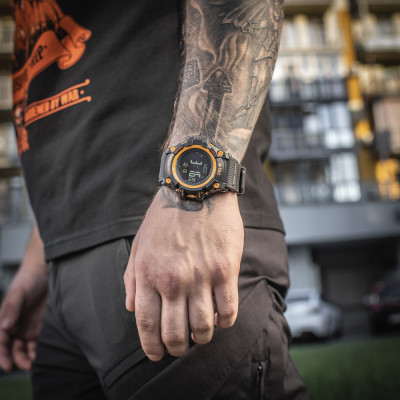 M-Tac Tactical Adventure kell kompassi ja altimeetriga, Oranž