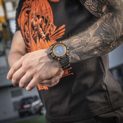 M-Tac Tactical Adventure kell kompassi ja altimeetriga, Oranž