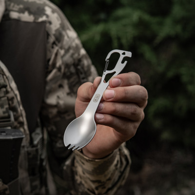 M-Tac roostevabast terasest spork 14,8 cm karabiiniga — 10/10