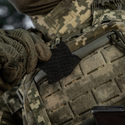 M-Tac PVC embleem „Odin" 9 × 7,5 cm, takjakinnitusega, Olive