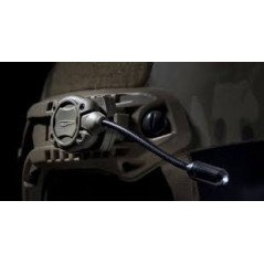 Point MPLS Red Black Kryptinis Raudonos Šviesos Prožektorius su tTvirtinimo Priedais  Juodas